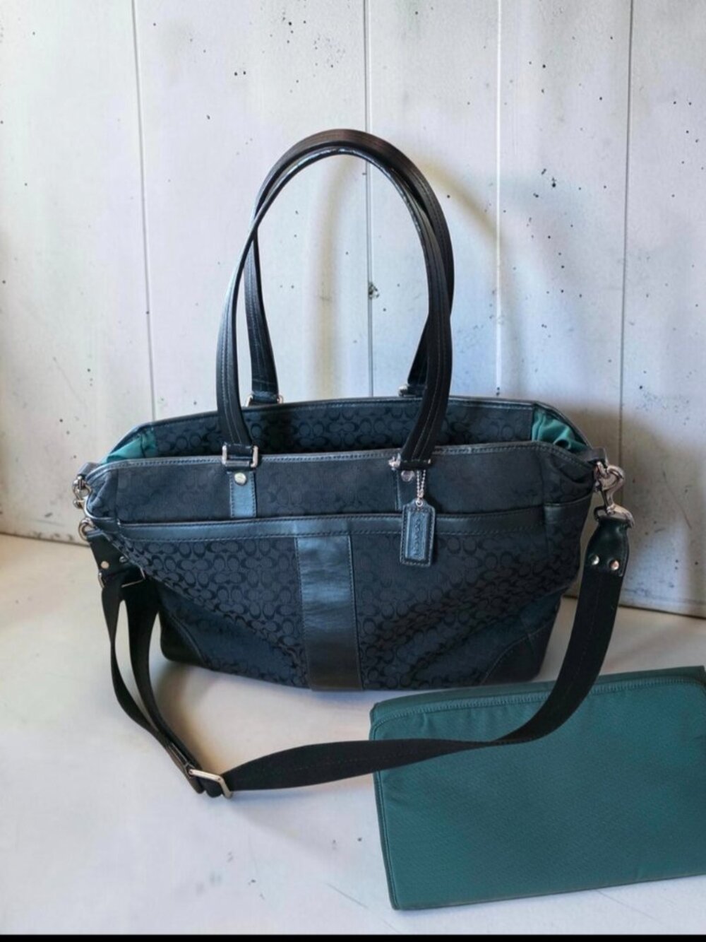 EUC COACH F77156 Signature Multifunction Diaper/Laptop Bag or Purse